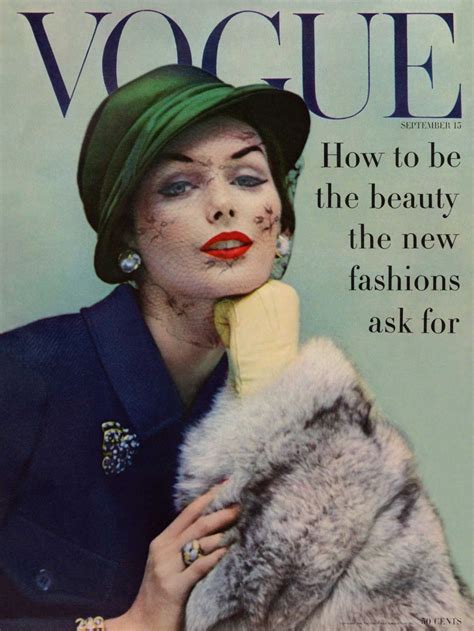 A 1950s fashion history lesson: Dior’s New Look  .